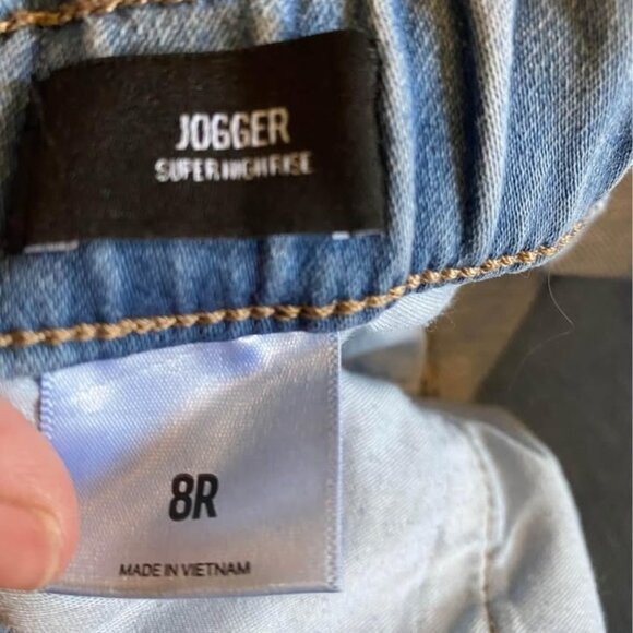 Express 8 High-Rise Denim Jogger Pants Light Wash Elastic Waist Cuffed - Picture 3 of 4